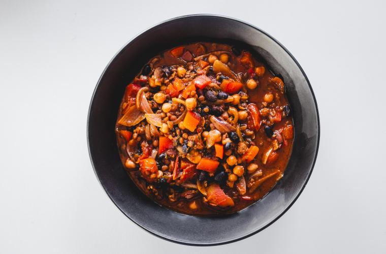 Smoky chanterelle chili