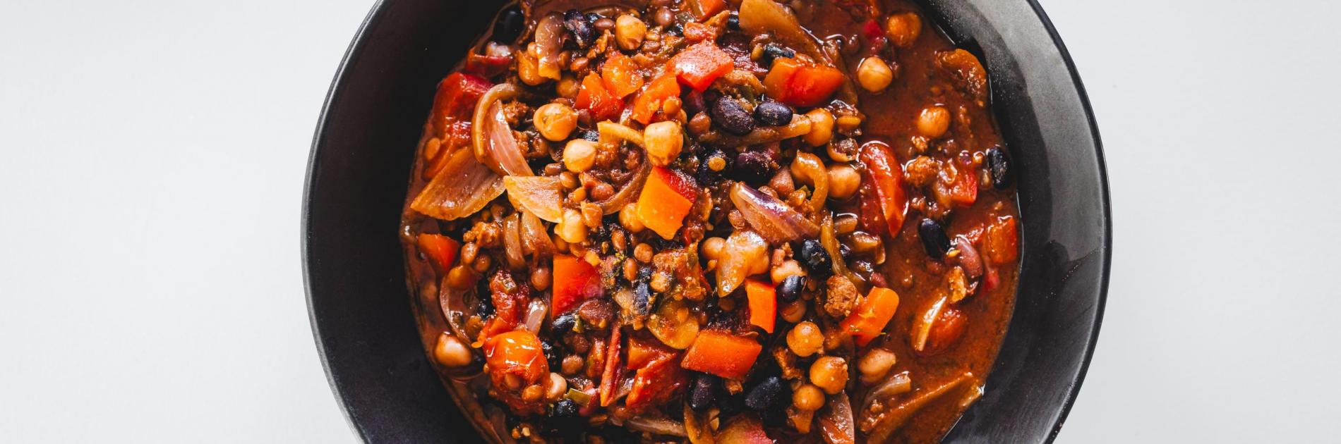 Smoky chanterelle chili